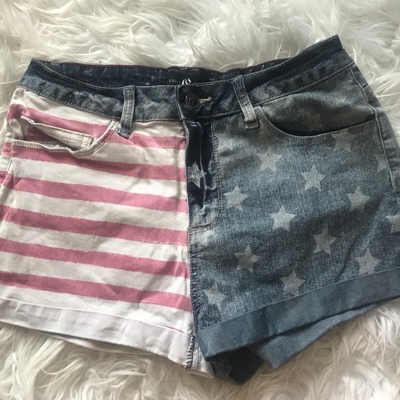 Pants - American Flag Shorts